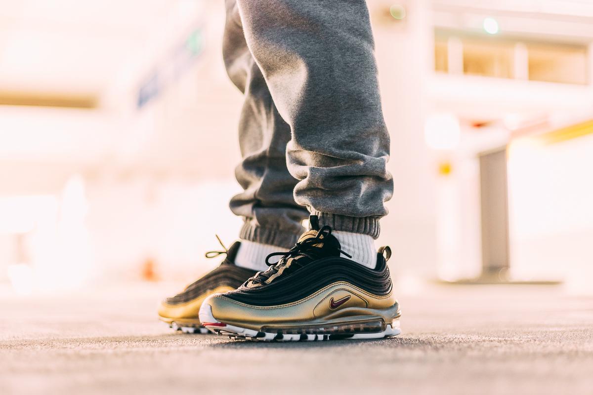 Air max 97 qs black clearance gold